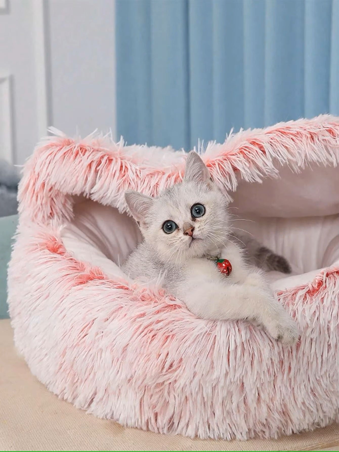 Plush Hooded Cat & Dog Bed – Fluffy 2-in-1 Nest for Small Pets